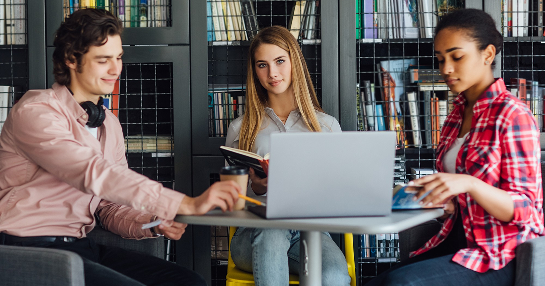 How Students Can Handle Last-Minute Coursework Without Panic